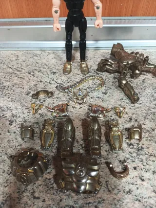 Cavalieri dello zodiaco Saint Seiya, Scorpione