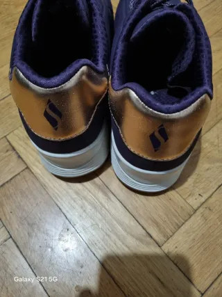 Zapatilla Skechers Morada