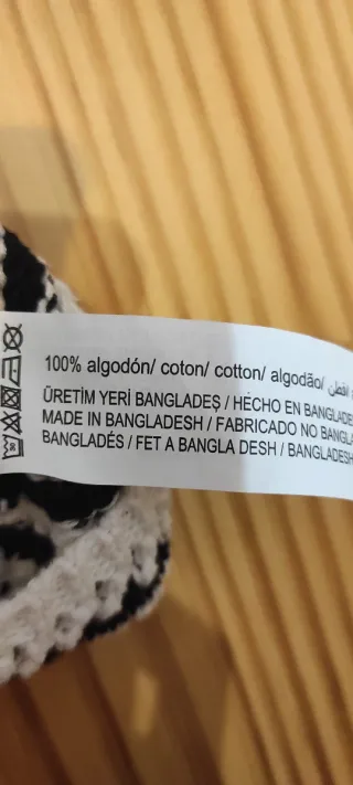 Top Crochet Rayas Blanco y Negro