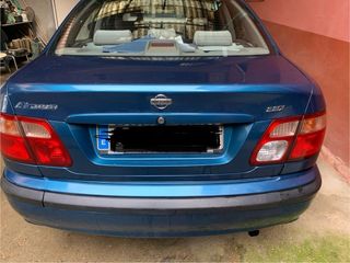 Nissan Almera 2001