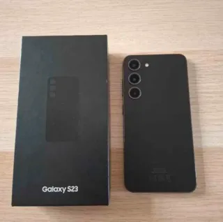 Samsung Galaxy S23 Caja y Móvil