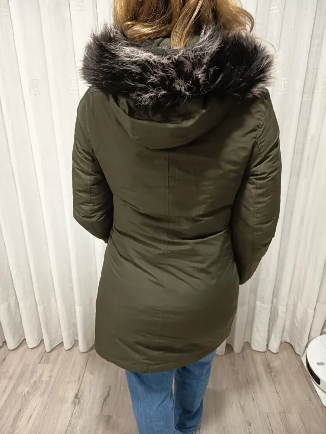 Abrigo Paragoose Verde Talla XS