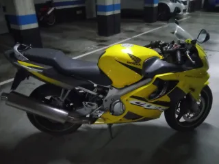 Honda CBR 600 F
