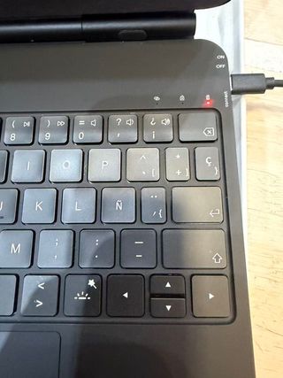 Teclado NUFLAZ para iPad Air 11 M2/M3