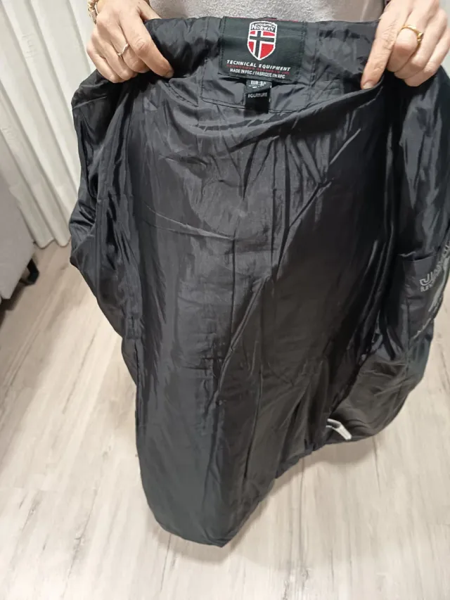 Abrigo Geographical Norway Negro Talla M