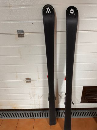 Sci Volkl Unlimited Omega AC con scarponi inclusi