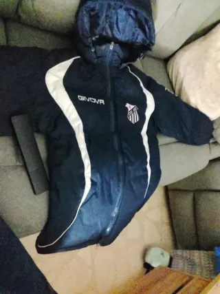 Abrigo GIVOVA niño talla 2XS