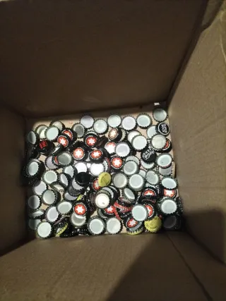 Lote de 191 Chapas variadas