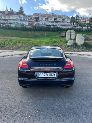 Porsche Panamera 2012