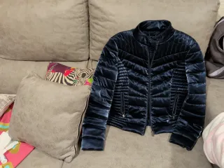 Cazadora Guess Mujer Azul Marino Brillante