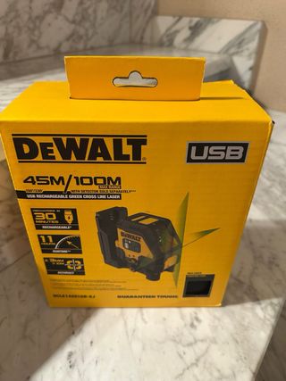 Nivel Láser DeWalt con Accesorios. OFERTA ! NUEVO