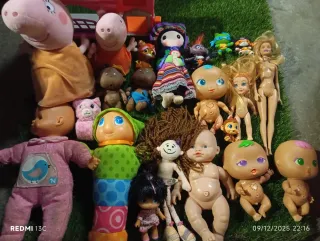 Lote de juguetes varios