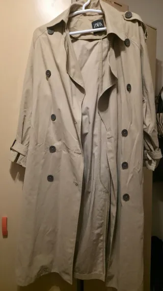 Gabardina Zara Beige Talla XS