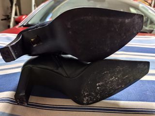 Botas altas de cuero negras