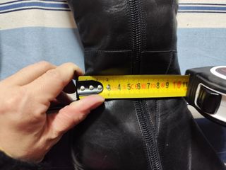 Botas altas de cuero negras