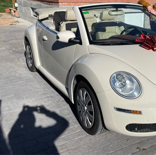 Volkswagen New  beetle cabrio 2009 muchos extras