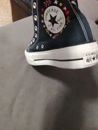 Converse All Star bordadas negras