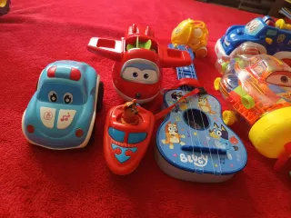 Lote Juguetes Niños: Coche, Avión, Guitarra