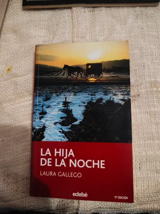 Una colección de libros en venta