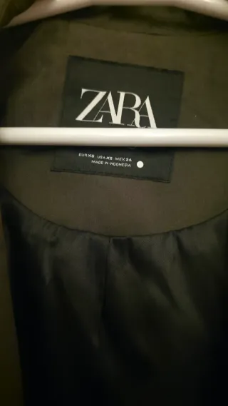 Gabardina Zara Verde Talla XS