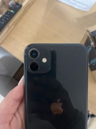 iPhone 11 Apple