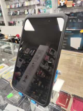 Samsung Active 3 4GB RAM 64GB Almacenamiento