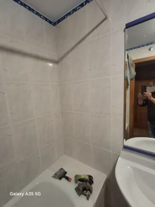 Lechada para juntas de baño