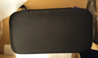 Custodia nera per avviatore auto