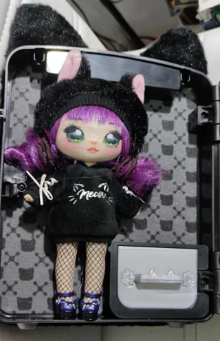 Maleta Muñeca Na na na Surprise