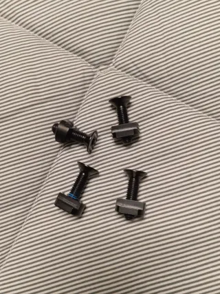 Kit tornillos wingfoil M8x30mm Titanium con tuerca