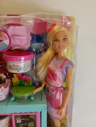 Barbie Floristería con Masa