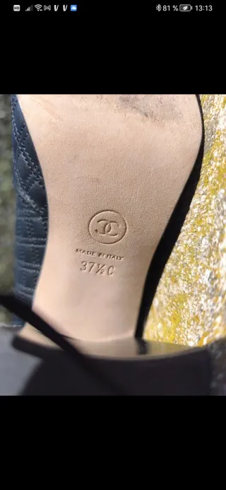 Botines negros acolchados tacón