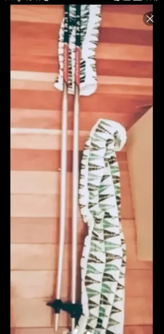 Palos de esquiar Völkl (usados una vez)