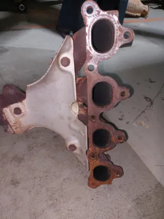 Colector de escape civic eg4