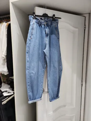 Vaqueros Zara anchos talla S