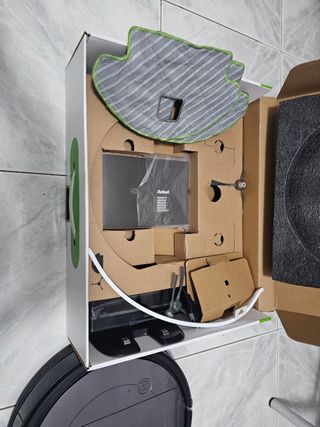 Robot iRobot Roomba Combo Aspira e Lava