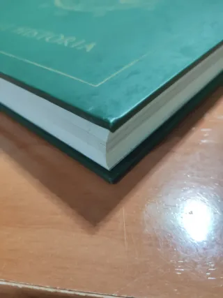 The Legend of Zelda: Hyrule Historia Libro