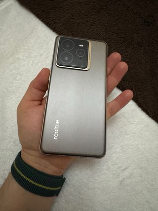 Realme GT 7 Pro 256GB interna 16gb RAM Mod RMX5010