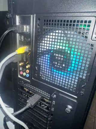 PC Deepcool poco uso