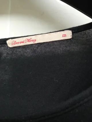 Camiseta negra sin mangas mujer