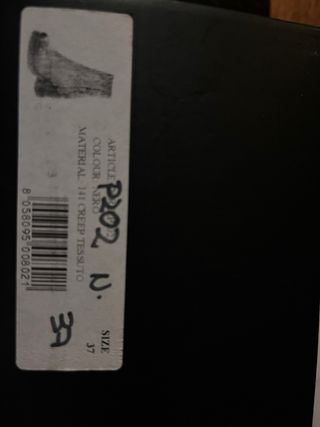 Botines de piel negros