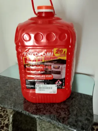 Stufa a combustibile ZIBRO