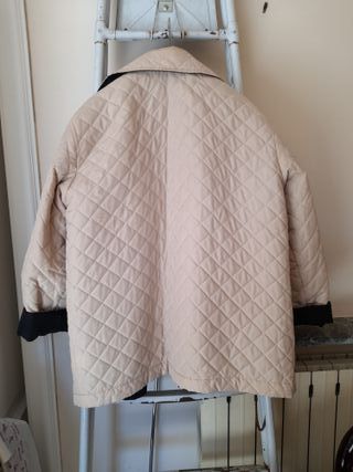 Giacca trapuntata reversibile beige/nera