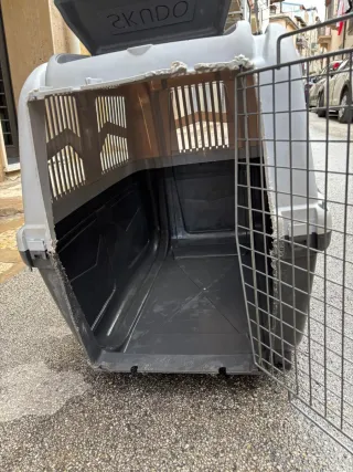 Gabbia per cani grigia