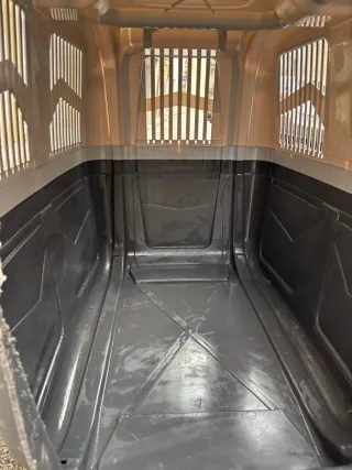 Gabbia per cani grigia