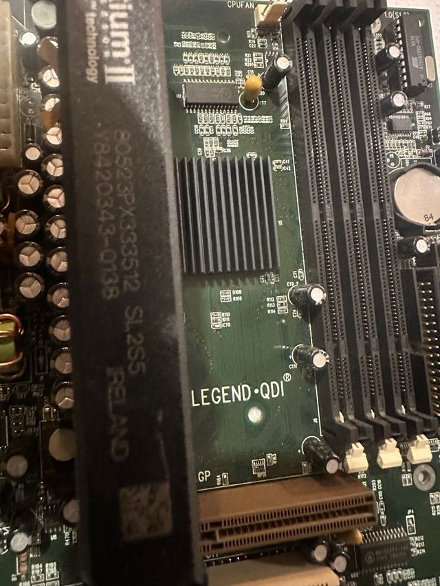 Slot 146 legend qdi p61440bx + PII 333