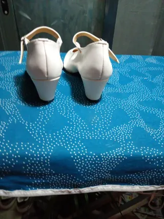 Zapatos Flamenco Sevillana Talla 37 Blancos