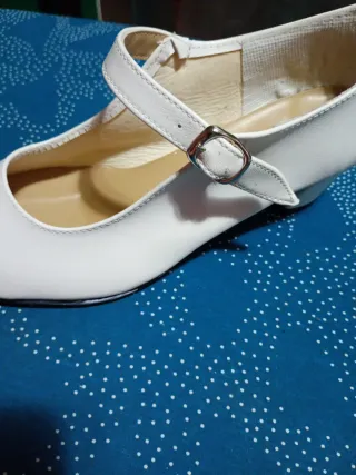 Zapatos Flamenco Sevillana Talla 37 Blancos