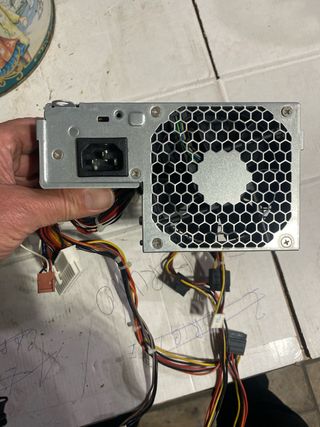 Alimentatore PC Desktop HP 240W