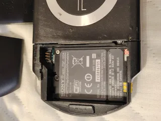 Consola Sony PSP 1004 Negra + Juego GTA